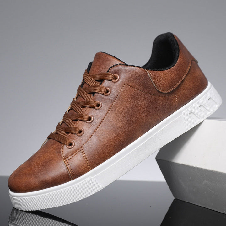 Oliver™ | Classic Leather Comfort Sneakers