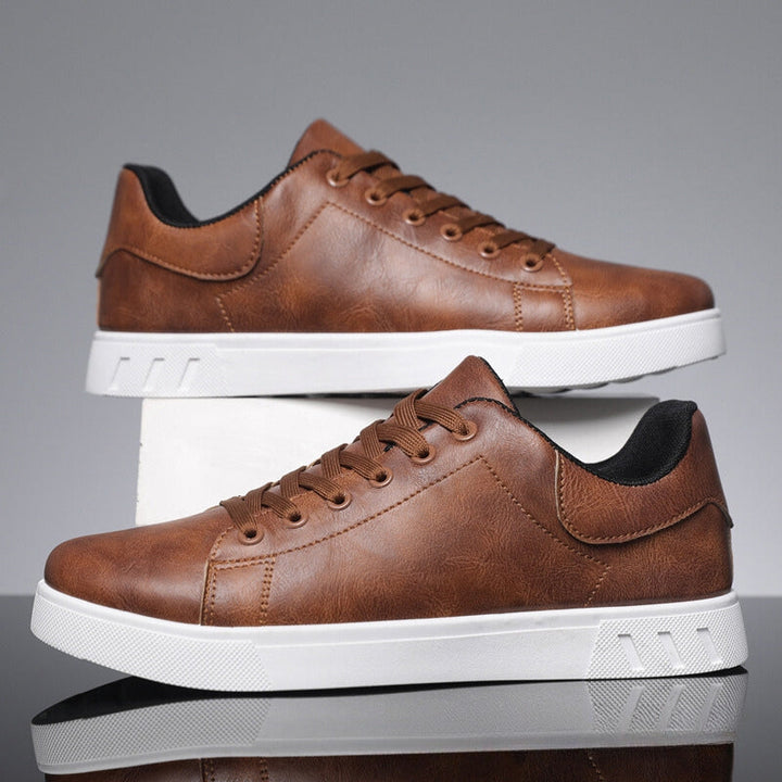 Oliver™ | Classic Leather Comfort Sneakers